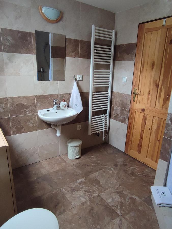 apartmány pod Vysákem Stárkov Esterno foto