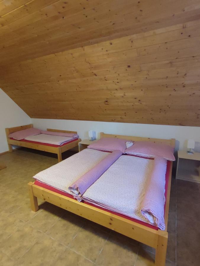 apartmány pod Vysákem Stárkov Esterno foto