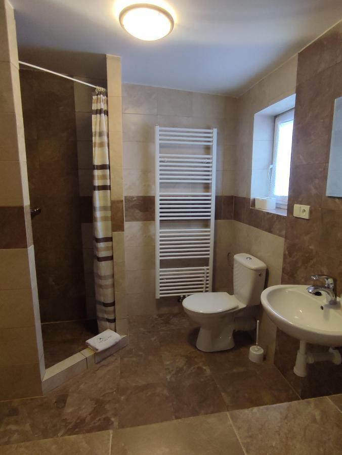 apartmány pod Vysákem Stárkov Esterno foto