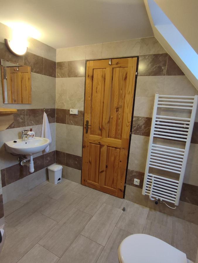 apartmány pod Vysákem Stárkov Esterno foto