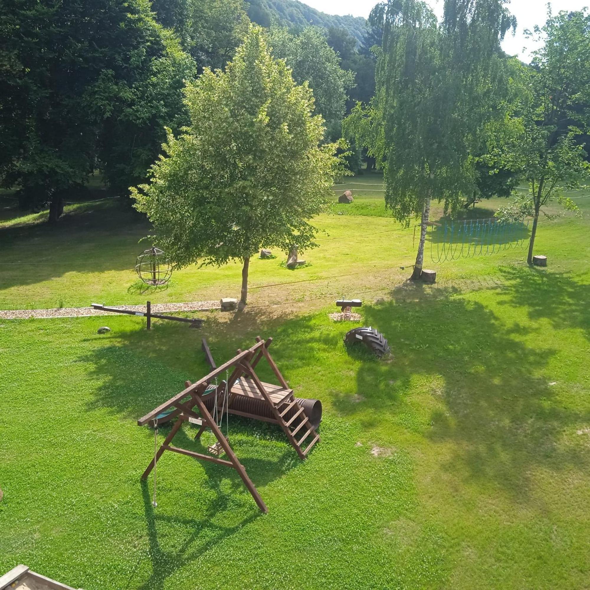 apartmány pod Vysákem Stárkov Esterno foto